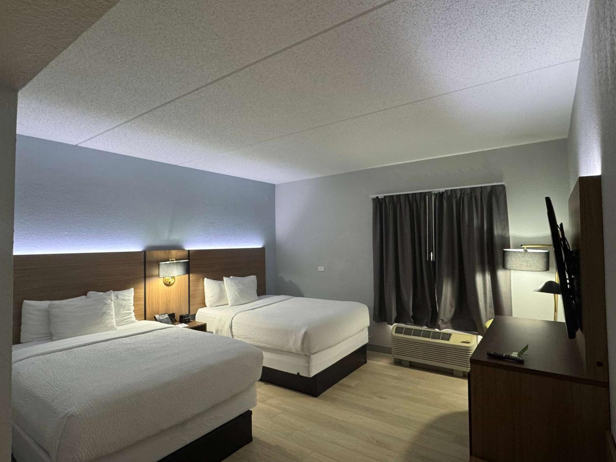 La Quinta By Wyndham Raleigh Hotel Cary