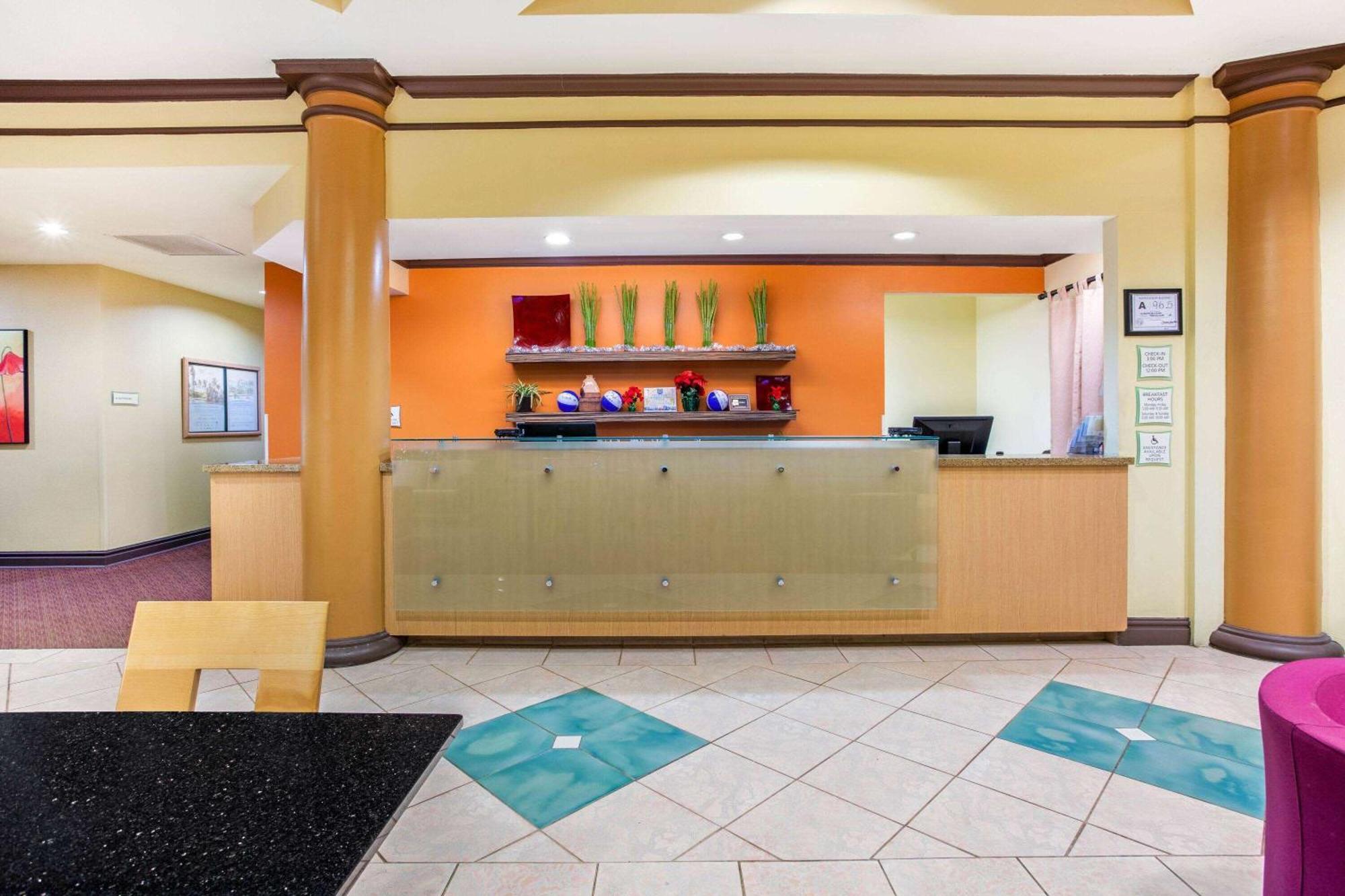 La Quinta By Wyndham Raleigh